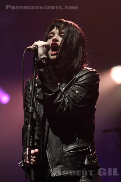 SKY FERREIRA - 2013-11-02 - PARIS - Grande Halle de La Villette - 